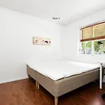 公寓 Great Spacious With 6 Large Rooms, Parking *