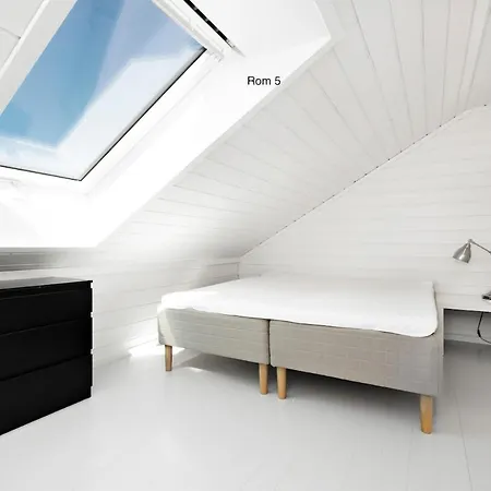 Great Spacious With 6 Large Rooms, Parking Апартаменты Кристиансанд