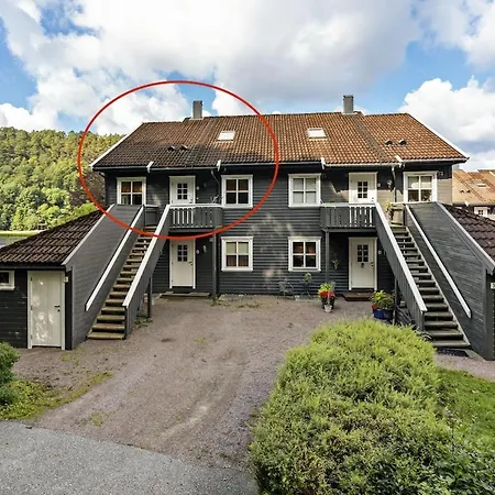 Great Spacious With 6 Large Rooms, Parking *